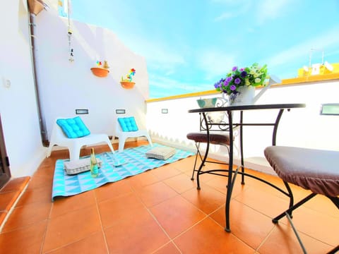 Una Terrazza per Due Apartment in Syracuse