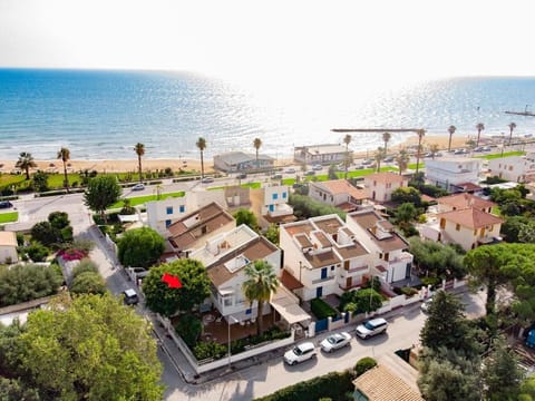 Neighbourhood, Bird's eye view, Sea view