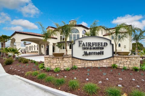 Fairfield Inn & Suites Santa Cruz - Capitola Hotel in Capitola