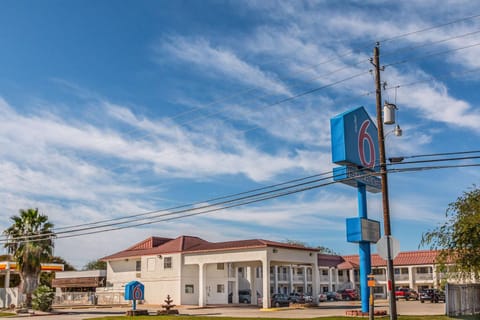 Motel 6-San Marcos, TX - North Hotel in San Marcos