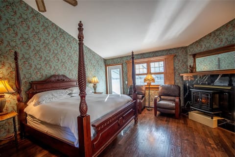 Albergo Allegria Hotel & Breakfast Restaurant Bed and Breakfast in Capital District, NY, USA