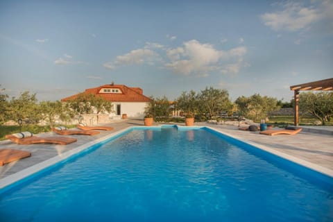 Villa Red Hacienda with Pool Villa in Split-Dalmatia County