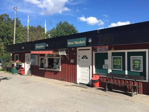 Stockholm Ängby Camping Terrain de camping /
station de camping-car in Stockholm