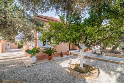 Nina's House House in Crete