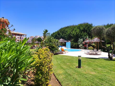 Garden, Pool view, Swimming pool