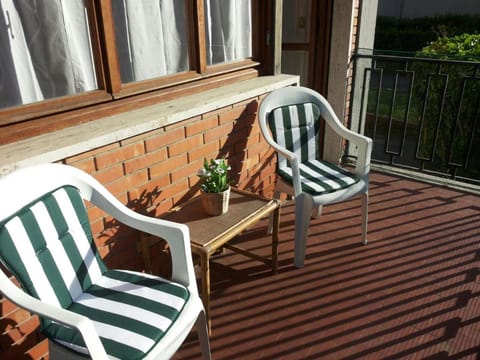 Balcony/Terrace, Living room