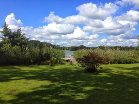 Garden, Lake view