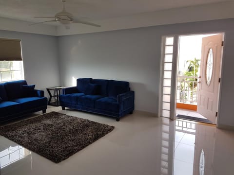 Swan Boutique Apartment Apartment in Tamuning