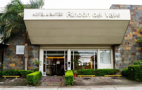 Rincon del Valle Hotel & Suites Hotel in San Jose