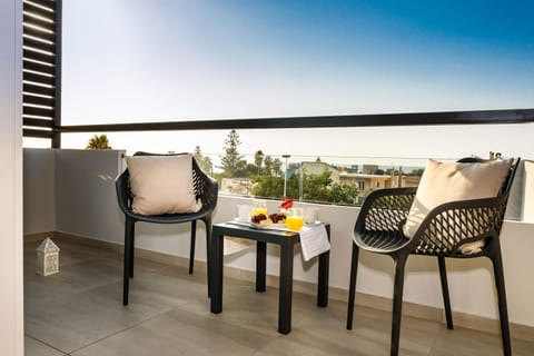 Patio, Day, Natural landscape, View (from property/room), Balcony/Terrace, Balcony/Terrace, Dining area, Sea view