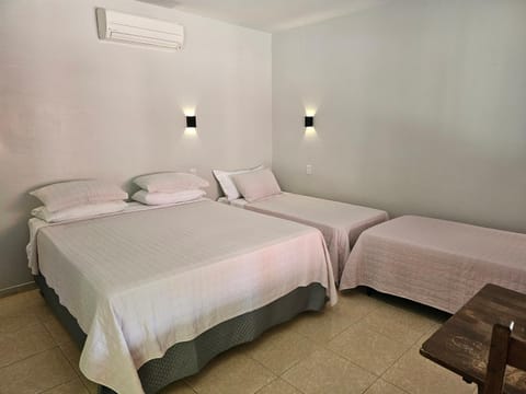 Bed, Photo of the whole room, Bedroom, air conditioner