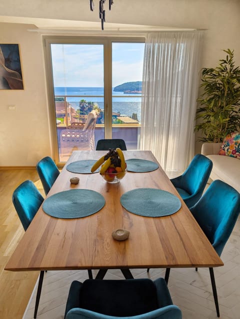 Lux Apartments Harmonia Apartment in Budva