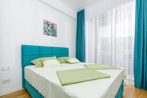 Lux Apartments Harmonia Condo in Budva