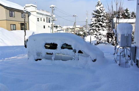 Property building, Day, Winter