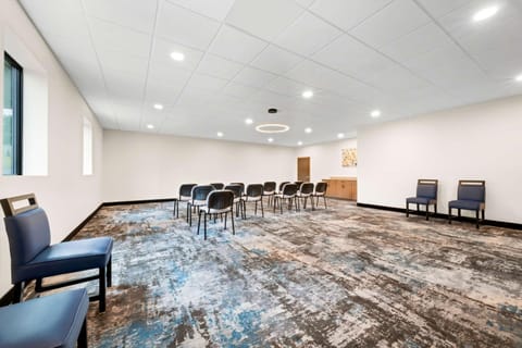 Meeting/conference room