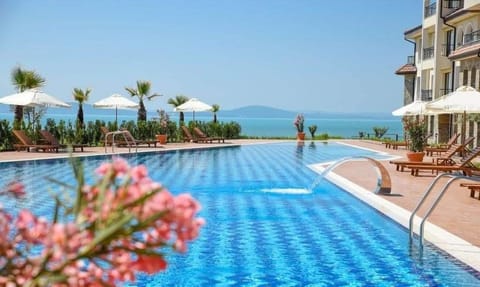Apartment Melody Apartment hotel in Burgas