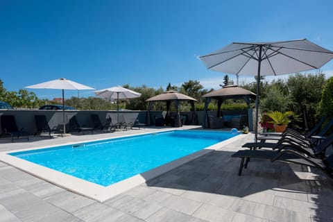 Villa Natura with private pool Condo in Zadar