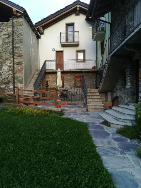 Affittacamere Il Contadino Country House in Aosta Valley, Italy
