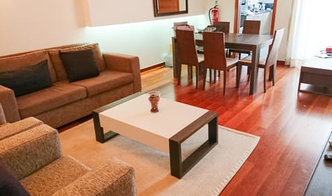 Luxury 3-bedroom apartment at high-end Praia da Luz Condominio in Luz