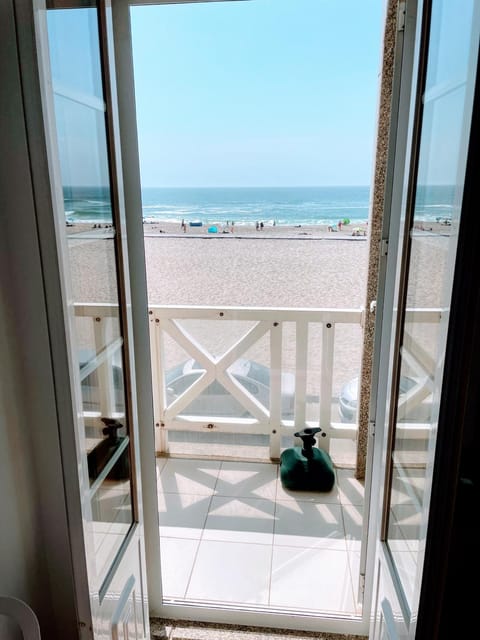 Balcony/Terrace, Beach, Sea view