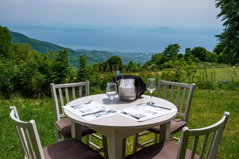 Spring, Garden, View (from property/room), Food and drinks, Garden view, Mountain view, Sea view