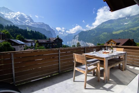 Balcony/Terrace, Landmark view, Mountain view