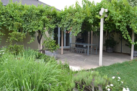 Patio, Balcony/Terrace