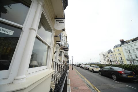 Marine View Bed and Breakfast in Brighton