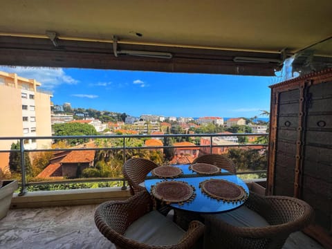 View (from property/room), Balcony/Terrace