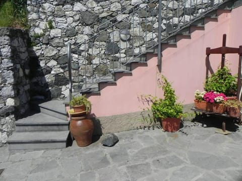 azienda agricola zulin casa elena House in Levanto