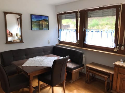 Photo of the whole room, Dining area