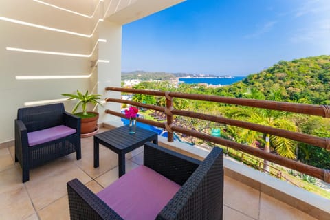 Balcony/Terrace, Mountain view, Sea view