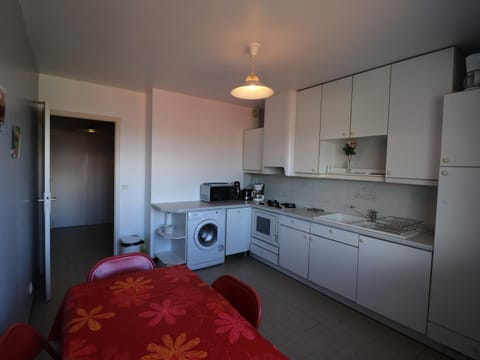Agréable F2 avec terrasse et parking, proche du lac - 2 à 4 pers. - Annecy - FR-1-432-1 Apartment in Annecy