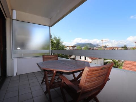 Agréable F2 avec terrasse et parking, proche du lac - 2 à 4 pers. - Annecy - FR-1-432-1 Apartment in Annecy