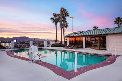 Pool view, Swimming pool