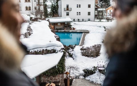 Winter, Pool view, Swimming pool