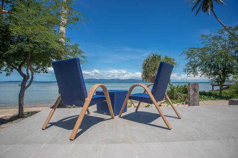 Absolute Beachfront Resort Resort in Ban Tai