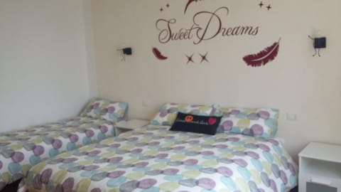 Bed, Bedroom, cot