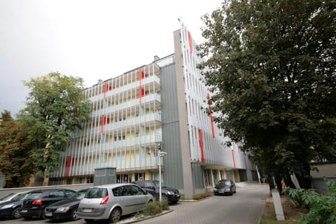 LeoApart Czysta Eigentumswohnung in Wroclaw