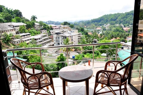 Highest View Übernachtung mit Frühstück in Kandy