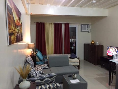 Mhavic inn Kassel Residences Bed and Breakfast in Paranaque