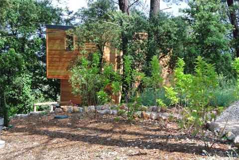 LA MAISON DES "BOIS" House in Lorgues