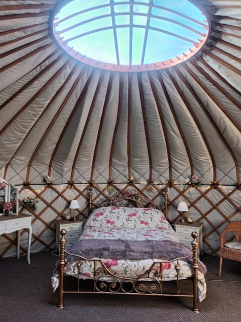 Gingerbread Cottage Yurts Luxury tent in Breckland District