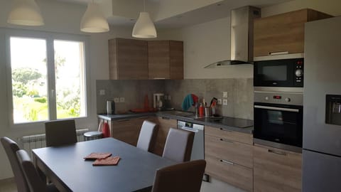 Boost Your Immo La Courtaude T4 Wohnung in Six-Fours-les-Plages