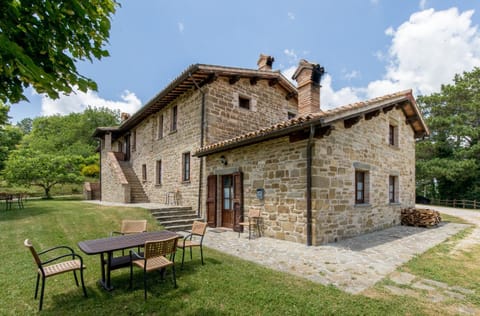 Agriturismo Tenuta Di Biscina Farm Stay in Umbria