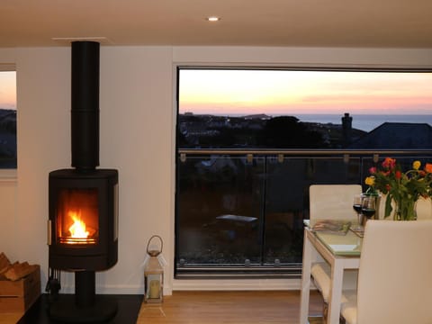 Sunset View House in Newquay