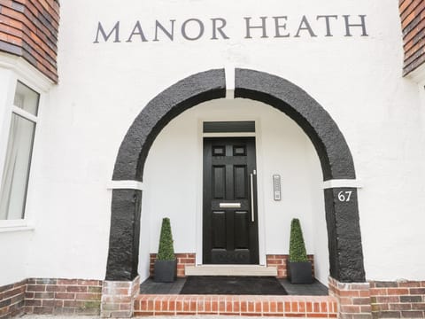 Manor Heath Apartment 2 Apartment in Scarborough