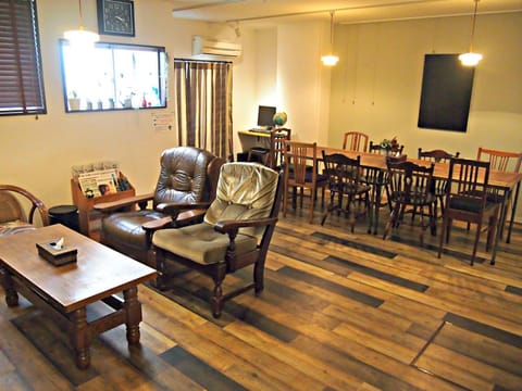 J-Hoppers Hiroshima Guesthouse Bed and Breakfast in Hiroshima