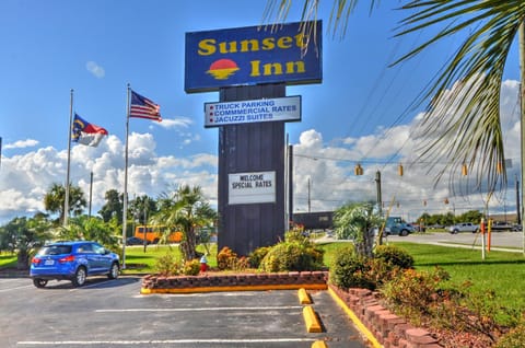 Sunset Inn Motel in Jacksonville
