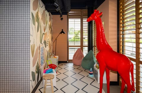 Children play ground, Game Room, Kids's club, Entertainment, children, young children, older children